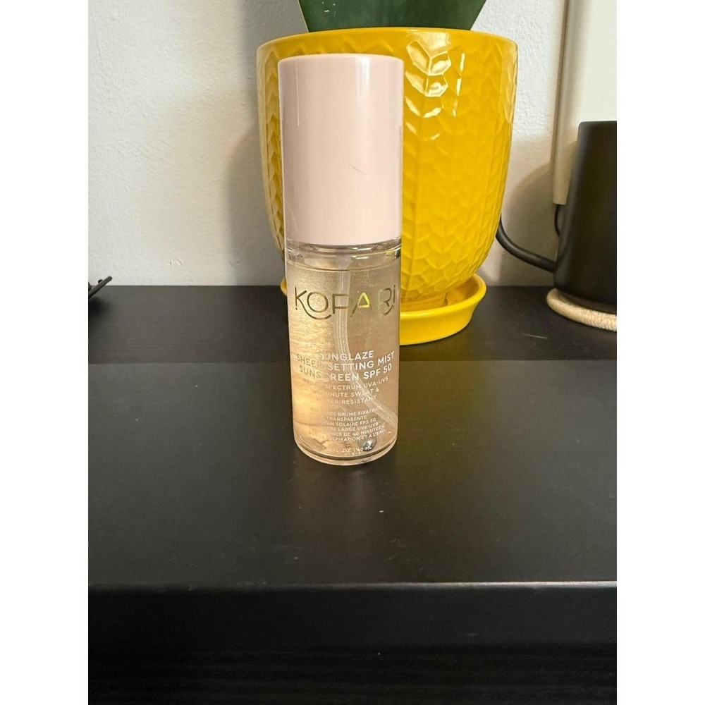 Kopari Sunglaze Sheer Setting Mist Sunscreen SPF 50 Broad Spectrum 1.35 oz new